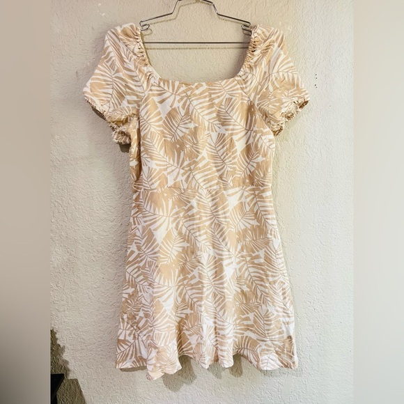 Loft Palm Print dress women’s  size 8 preowned but in great condition - Picture 6 of 16